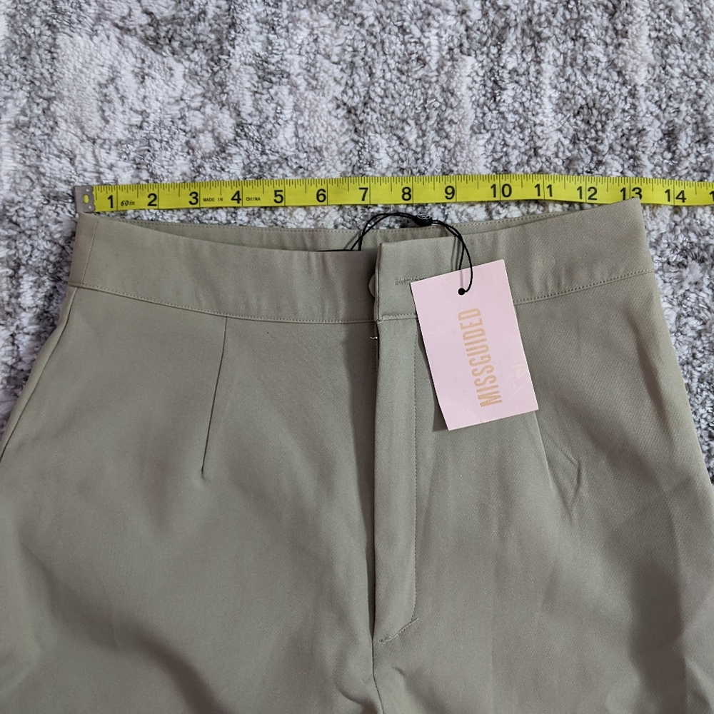 Trousers - Picture 2 of 5